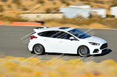 media/Nov-16-2024-Extreme Speed (Sat) [[6587d07cc4]]/Gold Group/Session 3 (The Bowl)/